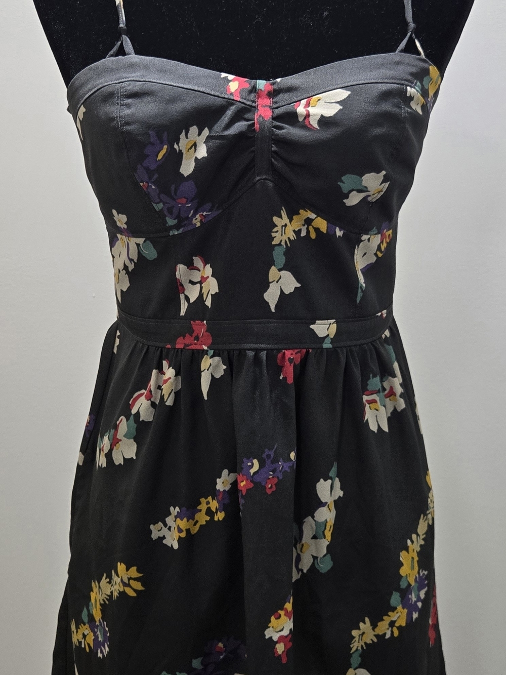 American Eagle Outfitters Black Criss Cross Strap Floral Sundress